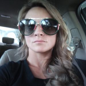 Meet your Posher, Toni